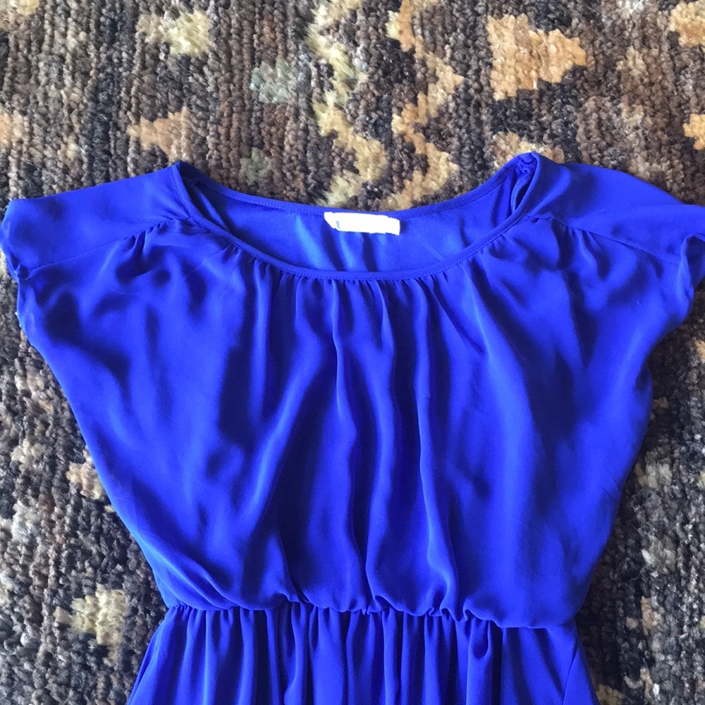 Dress - Picture 2 of 4